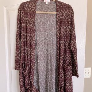 Small LuLaRoe Sarah Cardigan.